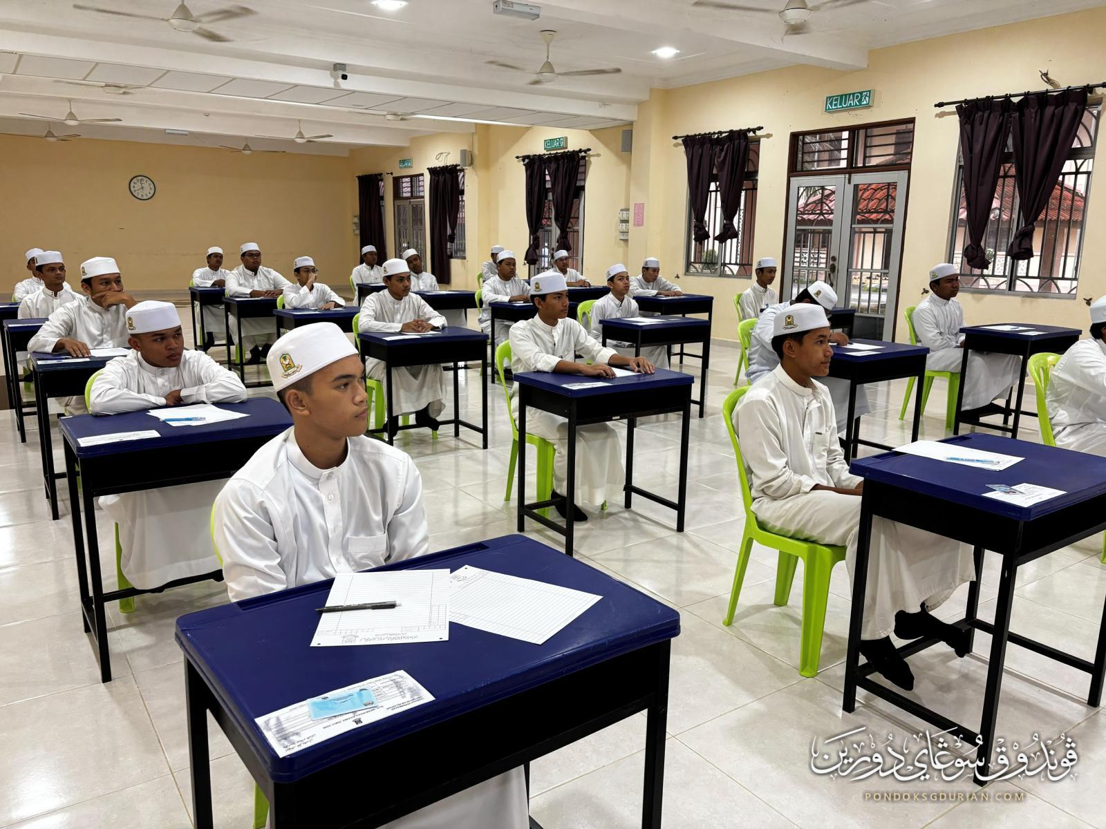 Calon SMU 2026 di dewan peperiksaan Pondok Sungai Durian